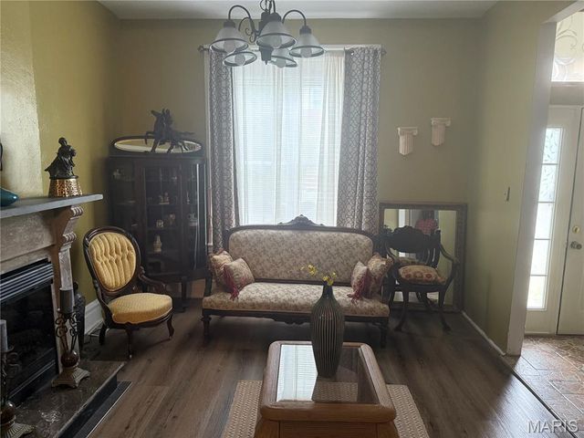 2935 Saint Vincent Avenue, St Louis, MO 63104