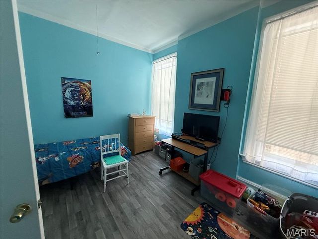 2935 Saint Vincent Avenue, St Louis, MO 63104