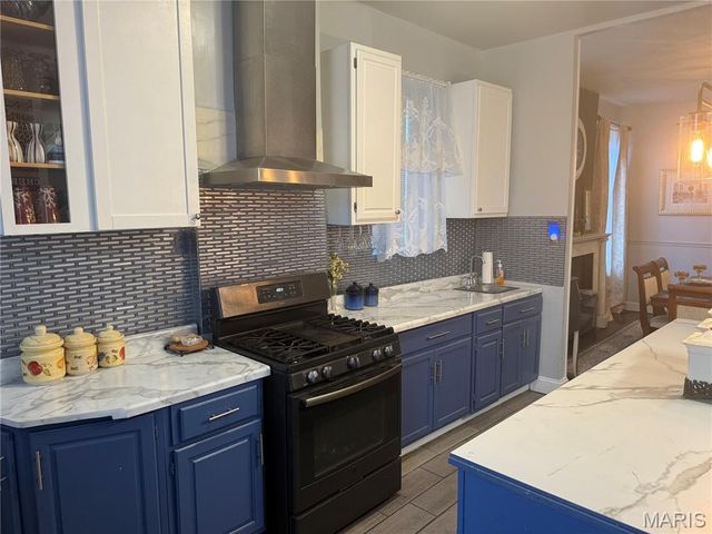 2935 Saint Vincent Avenue, St Louis, MO 63104