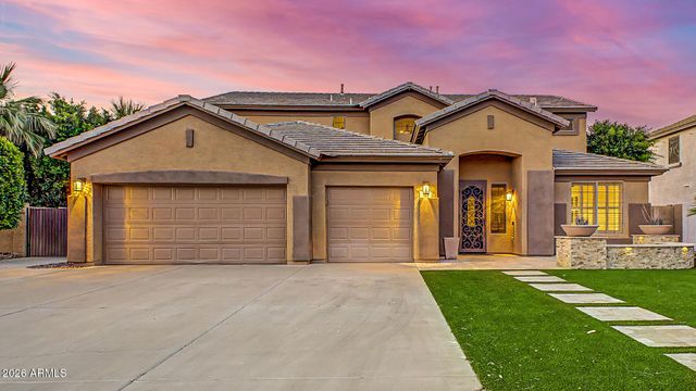 134 E FRANCES Lane, Gilbert, AZ 85295