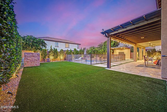 134 E FRANCES Lane, Gilbert, AZ 85295