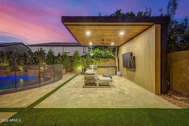 134 E FRANCES Lane, Gilbert, AZ 85295