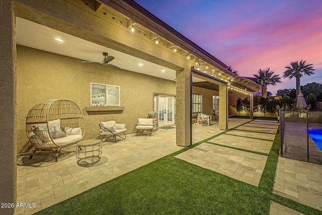 134 E FRANCES Lane, Gilbert, AZ 85295