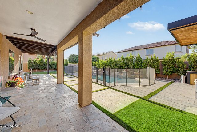 134 E FRANCES Lane, Gilbert, AZ 85295