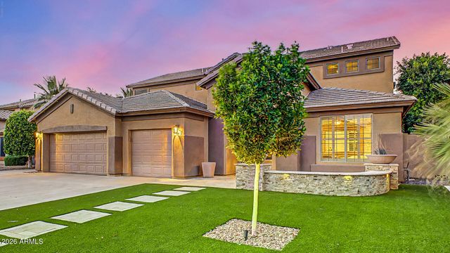 134 E FRANCES Lane, Gilbert, AZ 85295