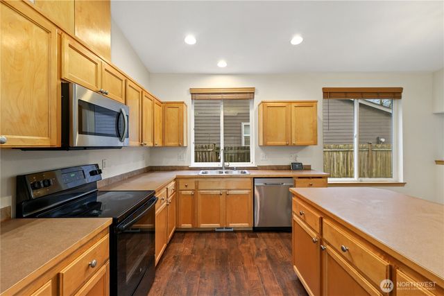 15117 67th Avenue E, Puyallup, WA 98375