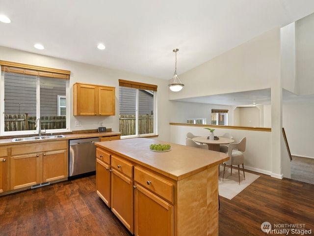 15117 67th Avenue E, Puyallup, WA 98375