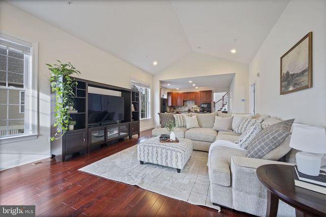 8414 MAPLE BROOK LN, Severn, MD 21144