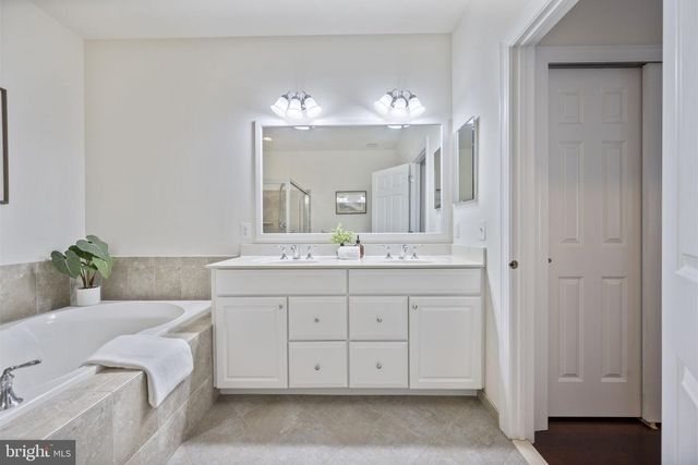 8414 MAPLE BROOK LN, Severn, MD 21144