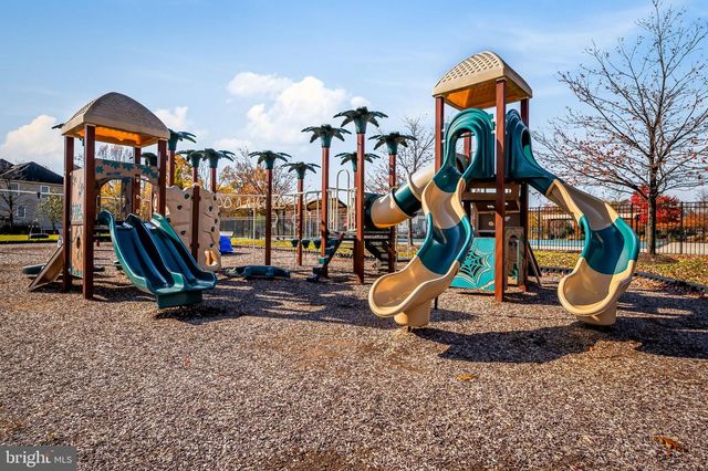 8414 MAPLE BROOK LN, Severn, MD 21144