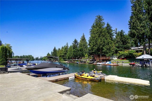 5109 W Tapps Drive E, Lake Tapps, WA 98391