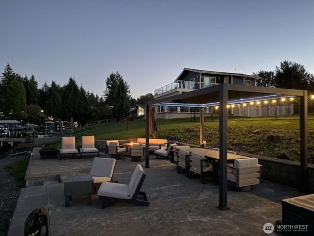 5109 W Tapps Drive E, Lake Tapps, WA 98391