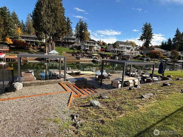 5109 W Tapps Drive E, Lake Tapps, WA 98391