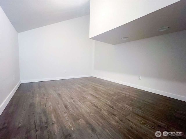 5109 W Tapps Drive E, Lake Tapps, WA 98391