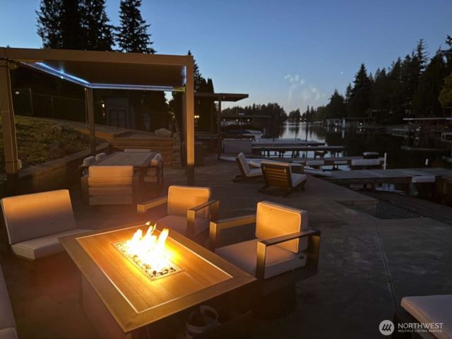 5109 W Tapps Drive E, Lake Tapps, WA 98391