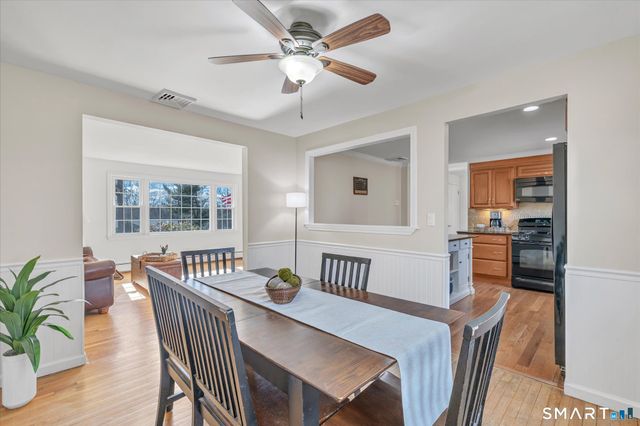 36 Greenbrier Road, Trumbull, CT 06611