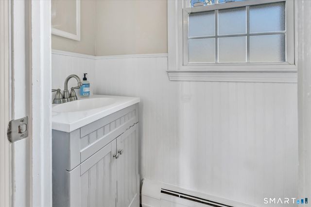 36 Greenbrier Road, Trumbull, CT 06611