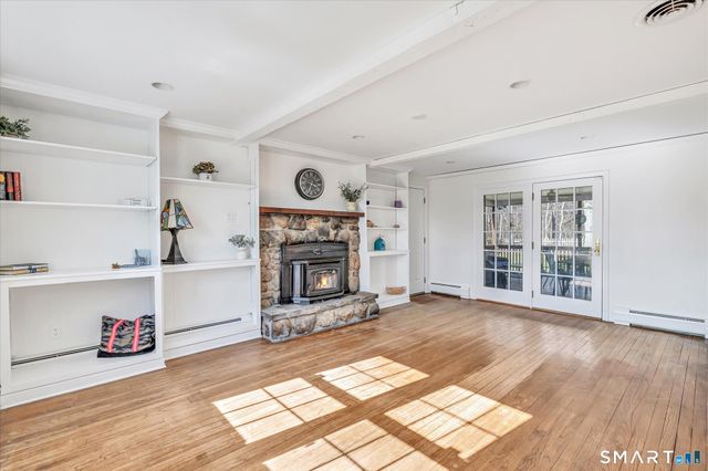 36 Greenbrier Road, Trumbull, CT 06611