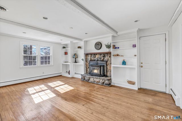 36 Greenbrier Road, Trumbull, CT 06611