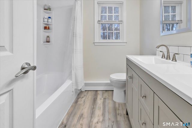 36 Greenbrier Road, Trumbull, CT 06611