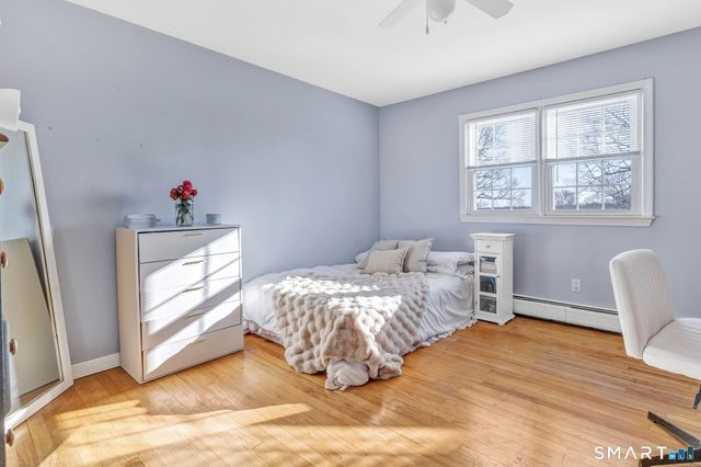 36 Greenbrier Road, Trumbull, CT 06611