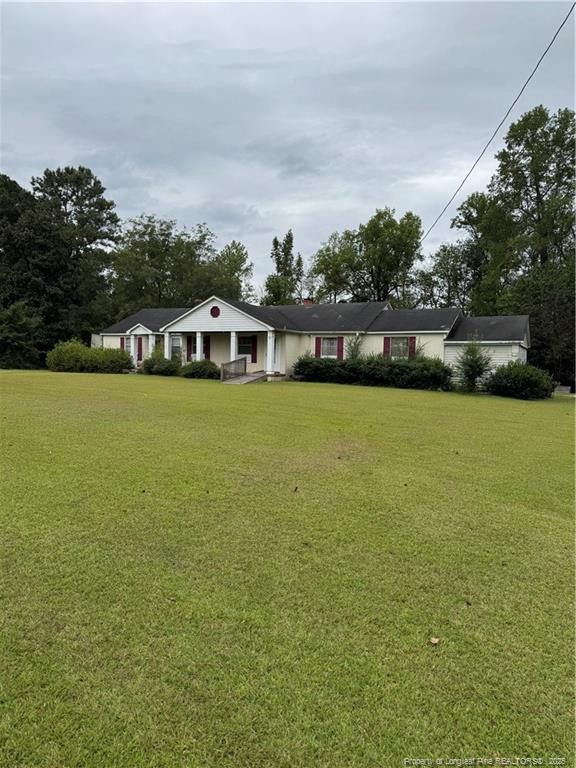 170 South River Road, Autryville, NC 28318