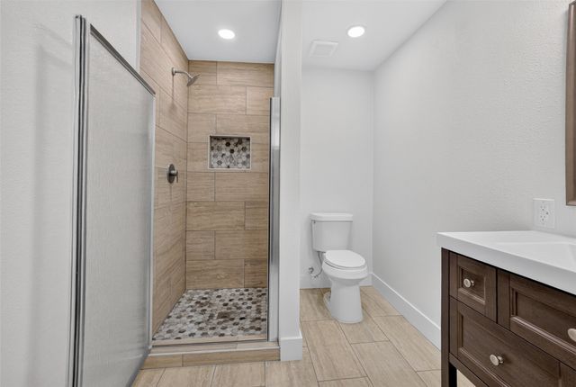 7428 Llano Avenue, Fort Worth, TX 76116