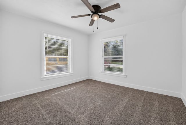 7428 Llano Avenue, Fort Worth, TX 76116