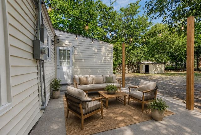 7428 Llano Avenue, Fort Worth, TX 76116