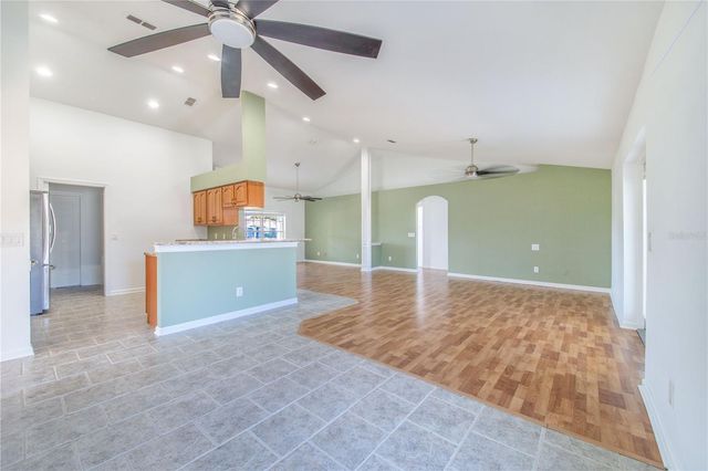 2017 MISTY MORNING DRIVE, Winter Haven, FL 33880