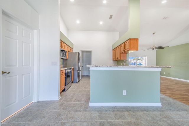 2017 MISTY MORNING DRIVE, Winter Haven, FL 33880