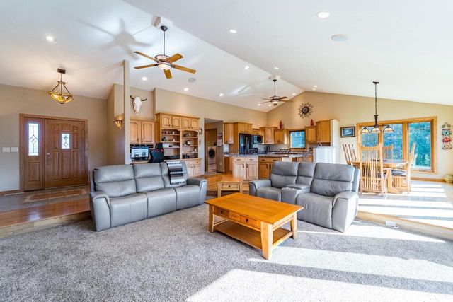 9518 COUNTY ROAD OO, Rosholt, WI 54473