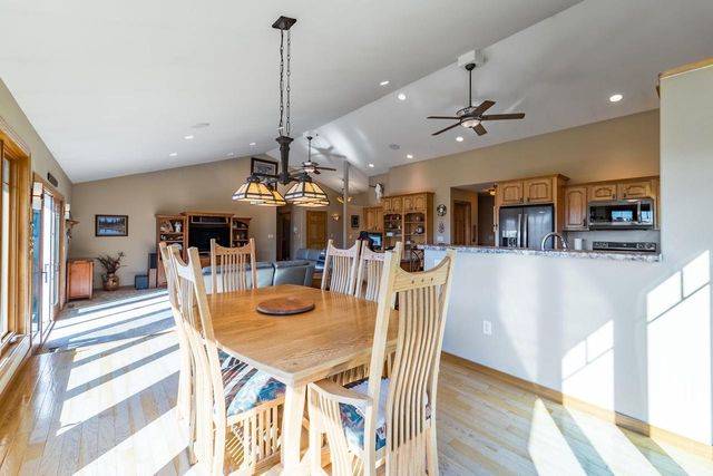 9518 COUNTY ROAD OO, Rosholt, WI 54473
