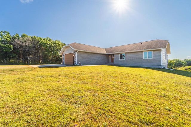 9518 COUNTY ROAD OO, Rosholt, WI 54473