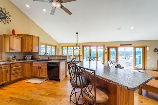 9518 COUNTY ROAD OO, Rosholt, WI 54473