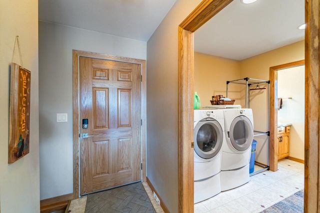 9518 COUNTY ROAD OO, Rosholt, WI 54473