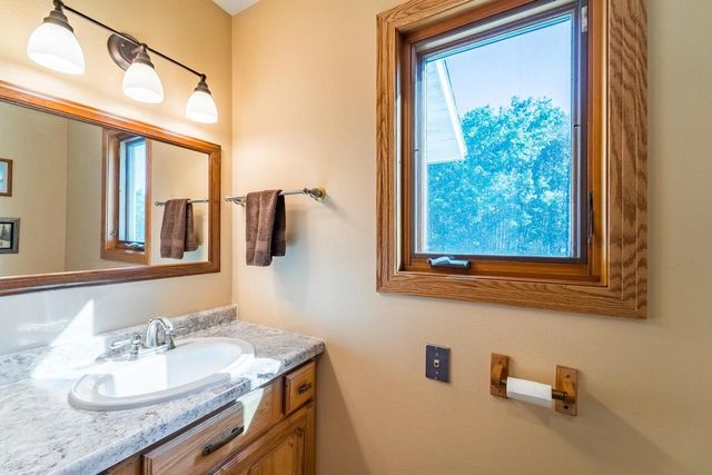 9518 COUNTY ROAD OO, Rosholt, WI 54473