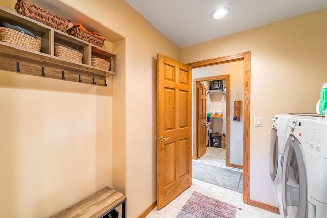 9518 COUNTY ROAD OO, Rosholt, WI 54473