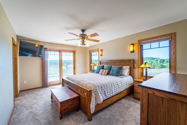 9518 COUNTY ROAD OO, Rosholt, WI 54473