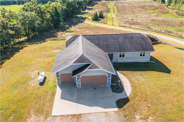 9518 COUNTY ROAD OO, Rosholt, WI 54473