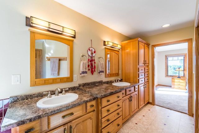 9518 COUNTY ROAD OO, Rosholt, WI 54473