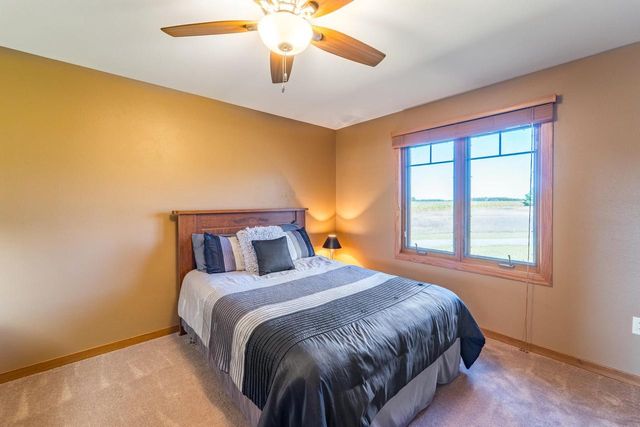 9518 COUNTY ROAD OO, Rosholt, WI 54473