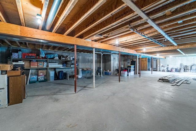 9518 COUNTY ROAD OO, Rosholt, WI 54473