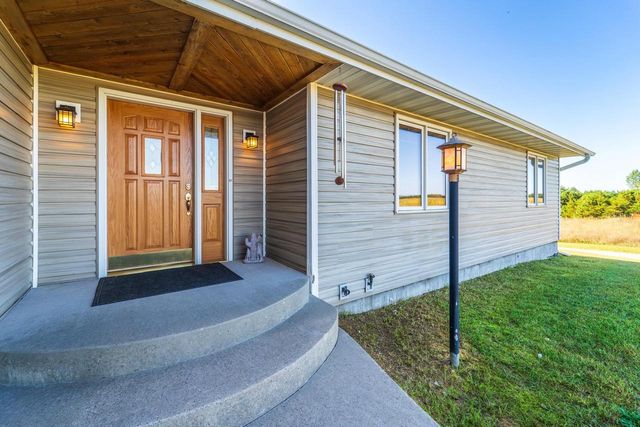9518 COUNTY ROAD OO, Rosholt, WI 54473