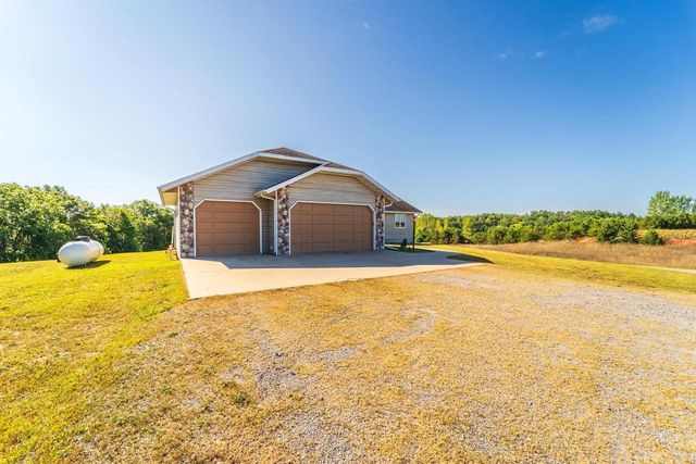 9518 COUNTY ROAD OO, Rosholt, WI 54473