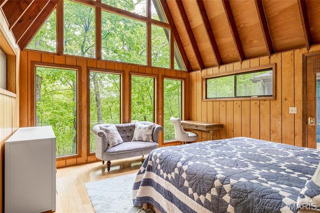 2507 Alpine Woods Drive, Innsbrook, MO 63390