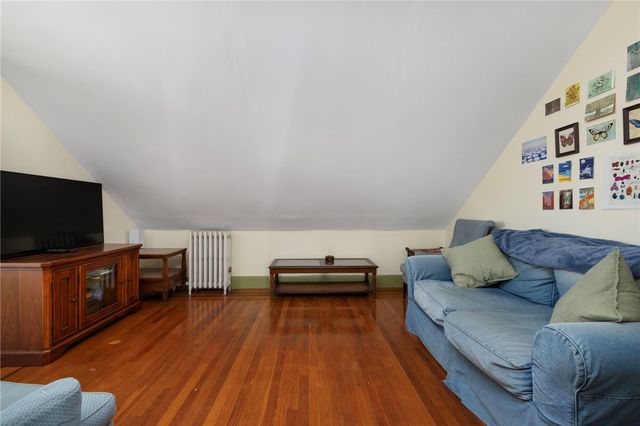 377 Hope Street 3, Providence, RI 02906