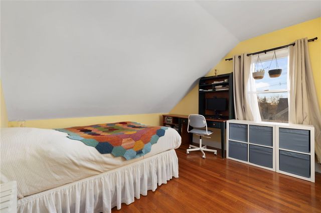 377 Hope Street 3, Providence, RI 02906