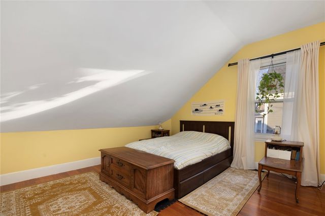 377 Hope Street 3, Providence, RI 02906