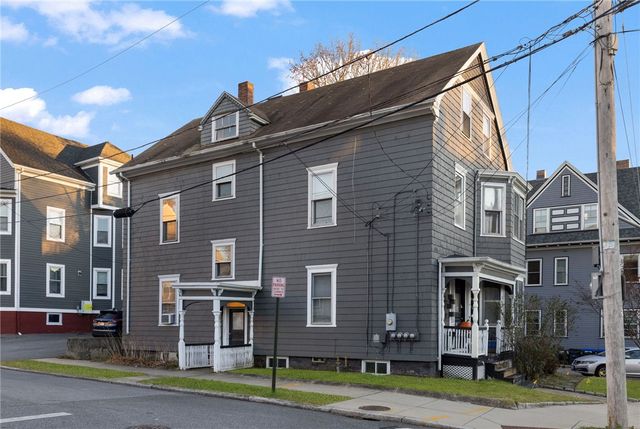 377 Hope Street 3, Providence, RI 02906